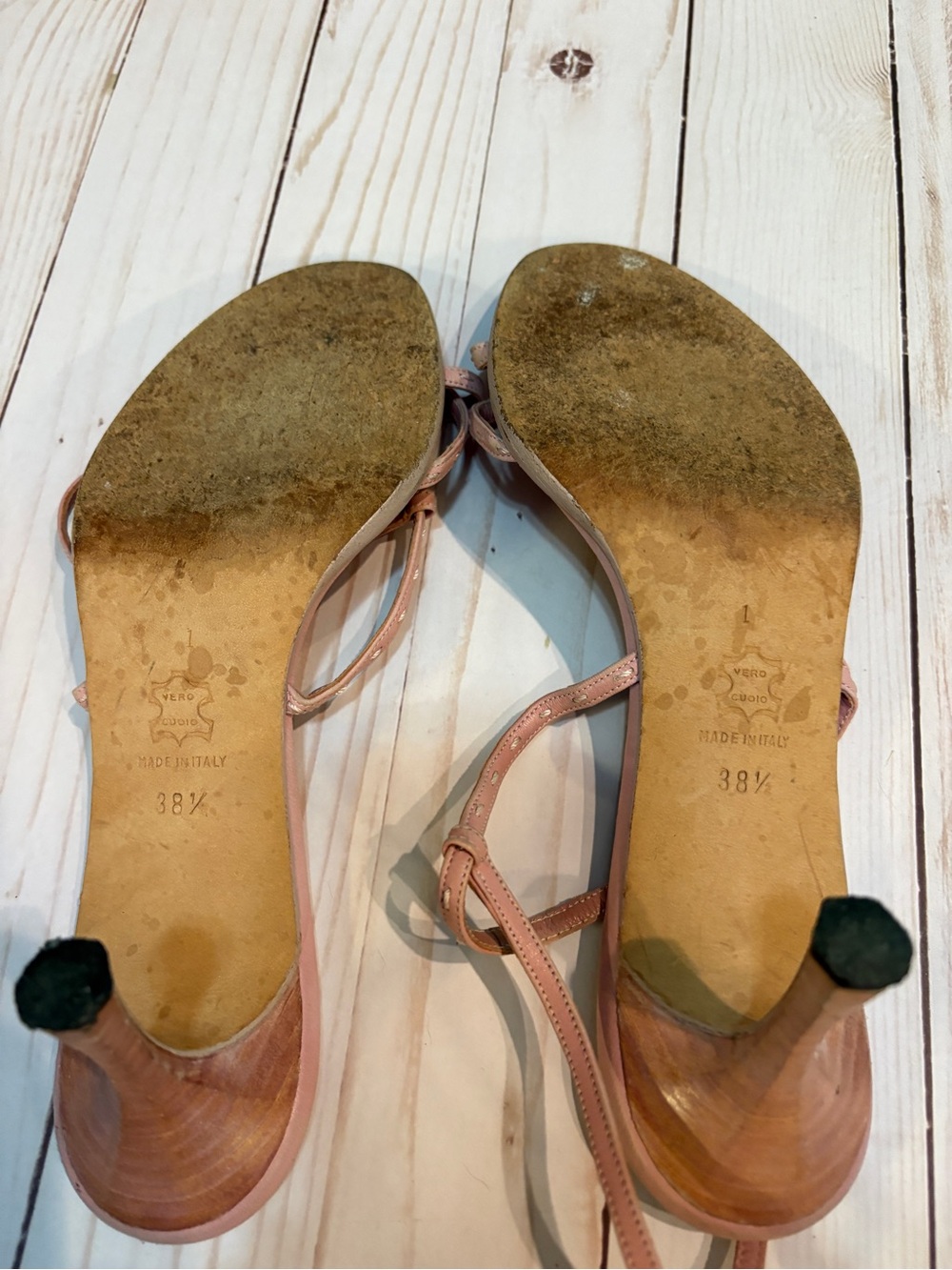 Manolo Blahnik Blush Pink Leather Strappy Stiletto Sandals - Picture 5 of 5